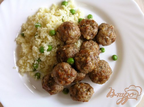 Шарики из свинины с травами и орешками Шарики из свинины с травами и орешками