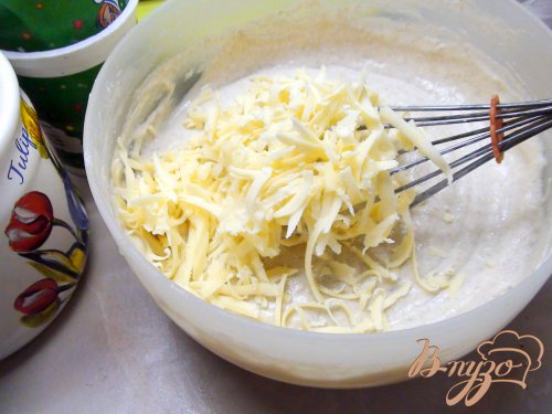 Сырные оладушки с цельнозерновой мукой и припёком из тигровых креветок. Сырные оладушки с цельнозерновой мукой и припёком из тигровых креветок.