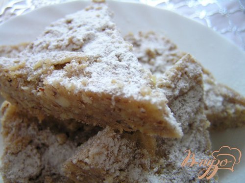 Миндальные пирожные с черешней Миндальные пирожные с черешней