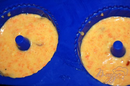 Кексы "Оранжевое настроение" с тыквой,курагой и морковью Кексы "Оранжевое настроение" с тыквой,курагой и морковью