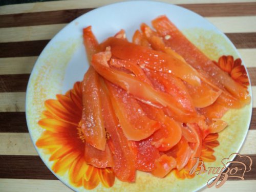 Рулетики с персиками и перцем. Рулетики с персиками и перцем.