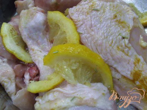 Курица в лимонно-розмариновом маринаде Курица в лимонно-розмариновом маринаде