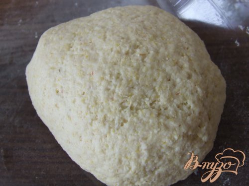 Лепешки из кукурузной и пшеничной муки Лепешки из кукурузной и пшеничной муки
