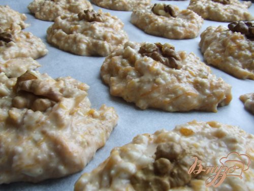 Печенье овсяное с тыквой и грецкими орехами Печенье овсяное с тыквой и грецкими орехами