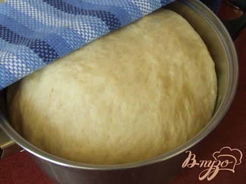 Кулич на желтках Кулич на желтках