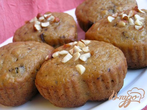 Банановые кексы с черносливом и кусочками шоколада Банановые кексы с черносливом и кусочками шоколада
