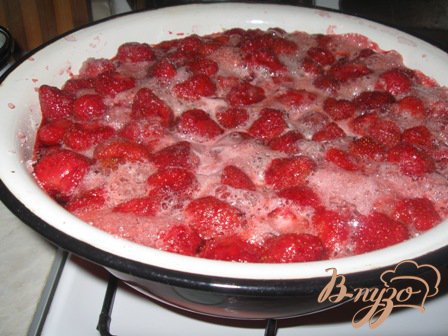 Клубничное варенье Клубничное варенье