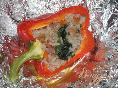 Фаршированные перцы с рисом и шпинатом Фаршированные перцы с рисом и шпинатом