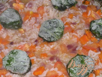Фаршированные перцы с рисом и шпинатом Фаршированные перцы с рисом и шпинатом