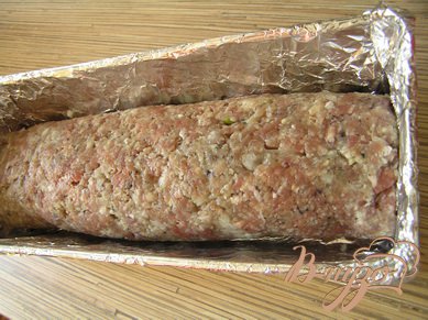 Мясной рулет с сыром и зеленью Мясной рулет с сыром и зеленью