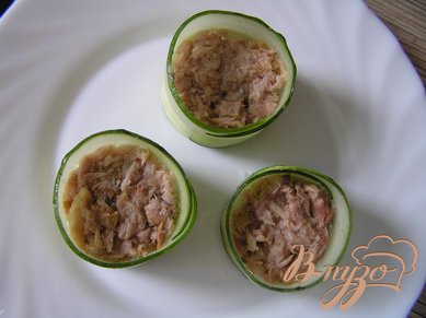 Роллы с тунцом и креветками Роллы с тунцом и креветками