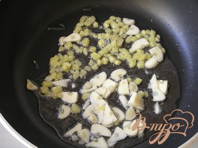 Соте из курицы с овощами и мятой Соте из курицы с овощами и мятой