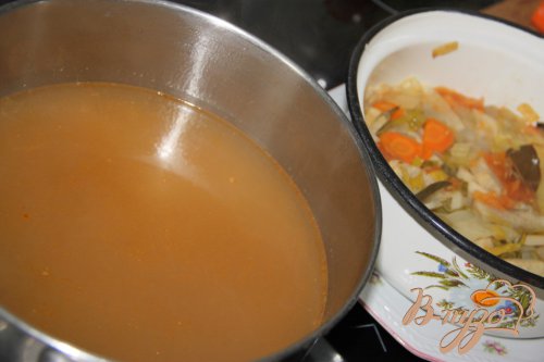 Зимний картофельный суп-толчeнка с квашеной капустой из баварских Альп Зимний картофельный суп-толчeнка с квашеной капустой из баварских Альп