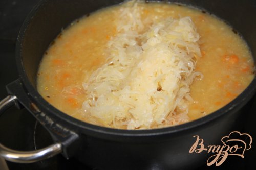 Зимний картофельный суп-толчeнка с квашеной капустой из баварских Альп Зимний картофельный суп-толчeнка с квашеной капустой из баварских Альп