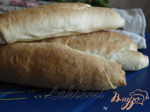 Багетики с зеленью и чесноком Багетики с зеленью и чесноком