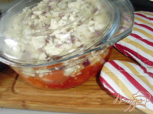 Куриные грудки на томатной сальсе, под брынзой Куриные грудки на томатной сальсе, под брынзой