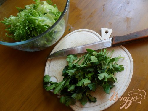 Салат с красной рыбой и сыром. Салат с красной рыбой и сыром.