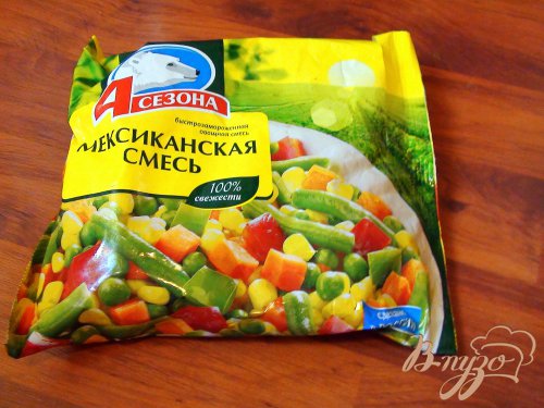 Густой супчик для вечно занятых мамочек с мясными клёцками, гречкой и овощами. Густой супчик для вечно занятых мамочек с мясными клёцками, гречкой и овощами.
