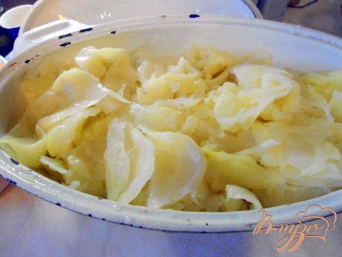 Капуста, тушённая в духовке. Капуста, тушённая в духовке.