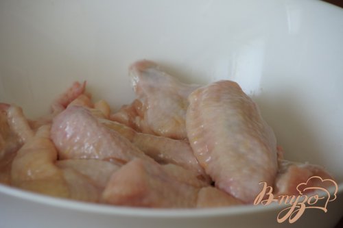Куриные крылышки в мятно-йогуртовом маринаде Куриные крылышки в мятно-йогуртовом маринаде