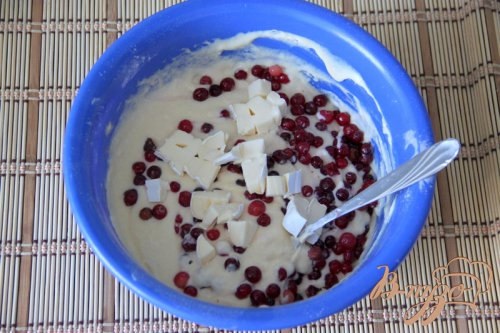 Маффины с клюквой и камамбером Маффины с клюквой и камамбером