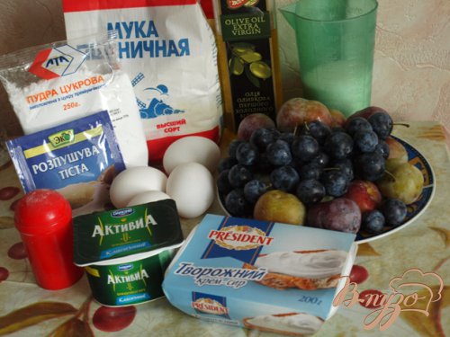 Нежный сырно-сливовый пирог Нежный сырно-сливовый пирог