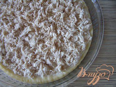 Пицца с курицей, кедровыми орешками и каперсами Пицца с курицей, кедровыми орешками и каперсами