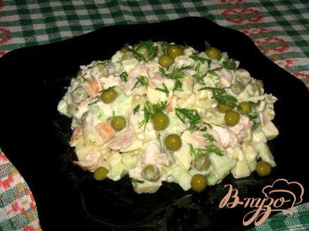 Салат с копченой куриной грудкой "Чешский" Салат с копченой куриной грудкой "Чешский"