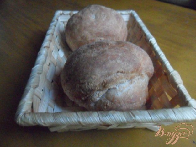хлібні булочки з цільнозерновий борошном. як приготувати з фото