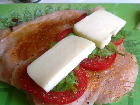 Куриное филе с томатами и базиликом Куриное филе с томатами и базиликом