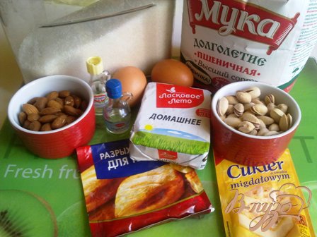 Cantuccini с миндалем и фисташками Cantuccini с миндалем и фисташками