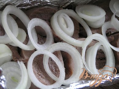 Язык, запеченный под сыром Язык, запеченный под сыром