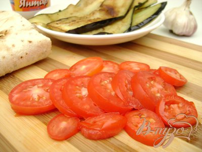 Закусочный рулет из лаваша с овощами! Закусочный рулет из лаваша с овощами!