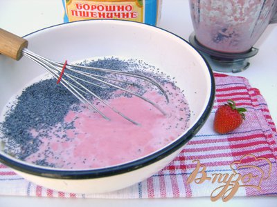 Клубнично-маковые десертные оладьи Клубнично-маковые десертные оладьи