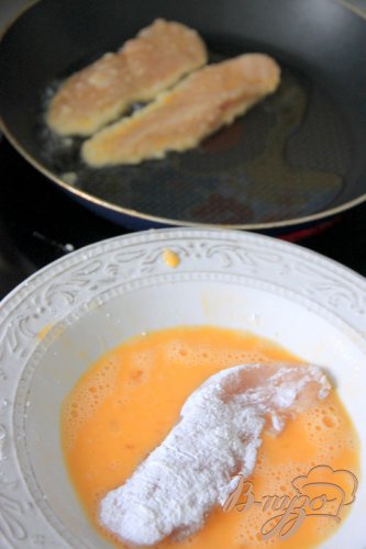 Куриные кусочки в пикантном томатном соусе Куриные кусочки в пикантном томатном соусе