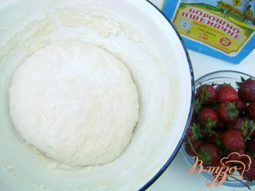 Вареники с клубникой Вареники с клубникой