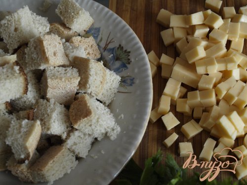Запеканка из кабачков с сыром и белым хлебом. Запеканка из кабачков с сыром и белым хлебом.