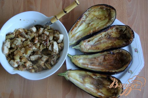 Баклажаны с курино-ореховой начинкой Баклажаны с курино-ореховой начинкой