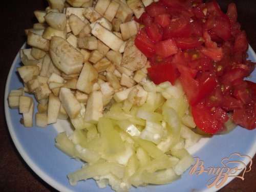 Шампиньоны фаршированные овощами Шампиньоны фаршированные овощами