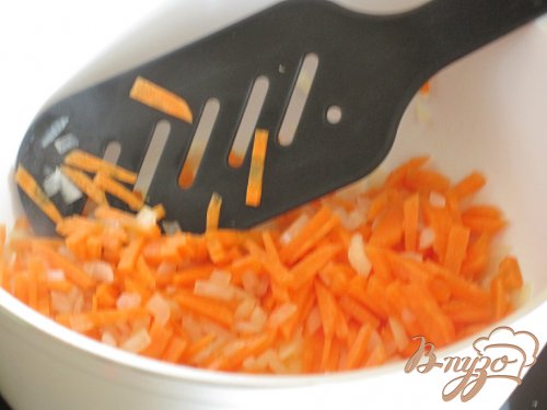 Куриные ножки в овощном соусе. Куриные ножки в овощном соусе.