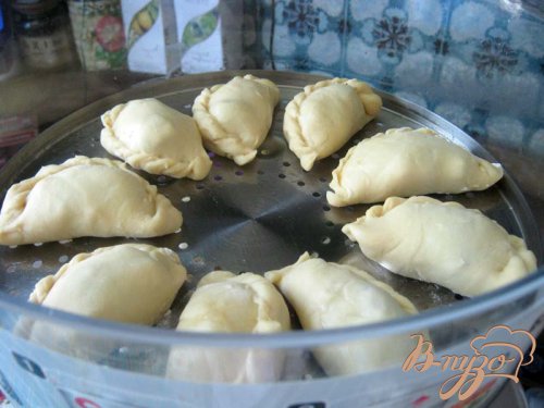 Вареники паровые со сливами. Вареники паровые со сливами.