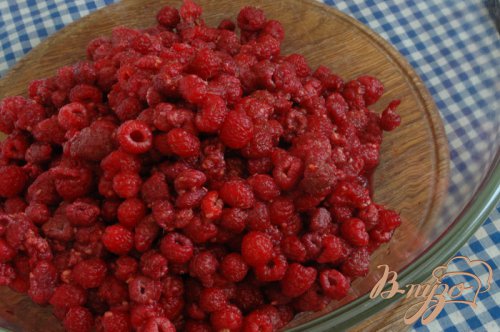 Свежая малина с лаймом Свежая малина с лаймом