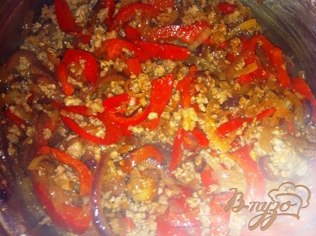 Мясной пирог с болгарским перцем Мясной пирог с болгарским перцем