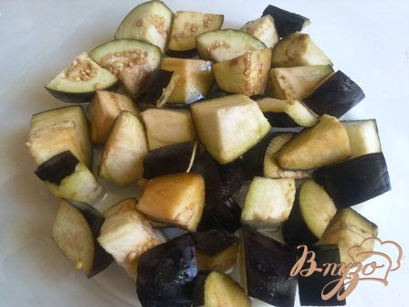 Тушеная курица с баклажанами и брокколи Тушеная курица с баклажанами и брокколи