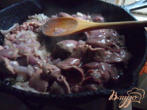 Куриная печень со сливами и мёдом Куриная печень со сливами и мёдом