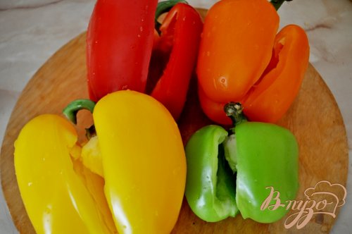 Запечённый перец, фаршированный вешенками и сыром Запечённый перец, фаршированный вешенками и сыром