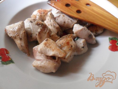 Куриное филе в лимонном соусе с яблоками Куриное филе в лимонном соусе с яблоками