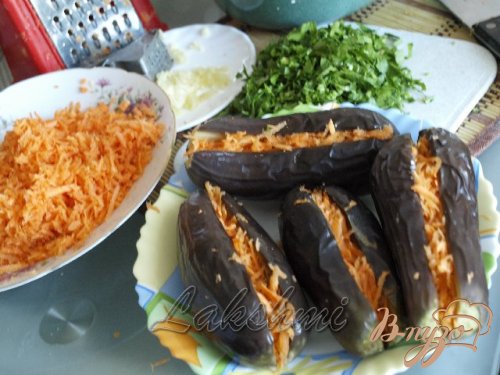 Квашенные баклажаны с чесноком и морковью Квашенные баклажаны с чесноком и морковью
