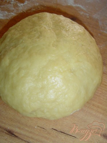Порционный пирог с яблоками и вялеными вишнями. Порционный пирог с яблоками и вялеными вишнями.