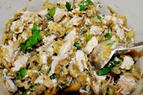 Запечённые баклажаны, фаршированные курицей Запечённые баклажаны, фаршированные курицей